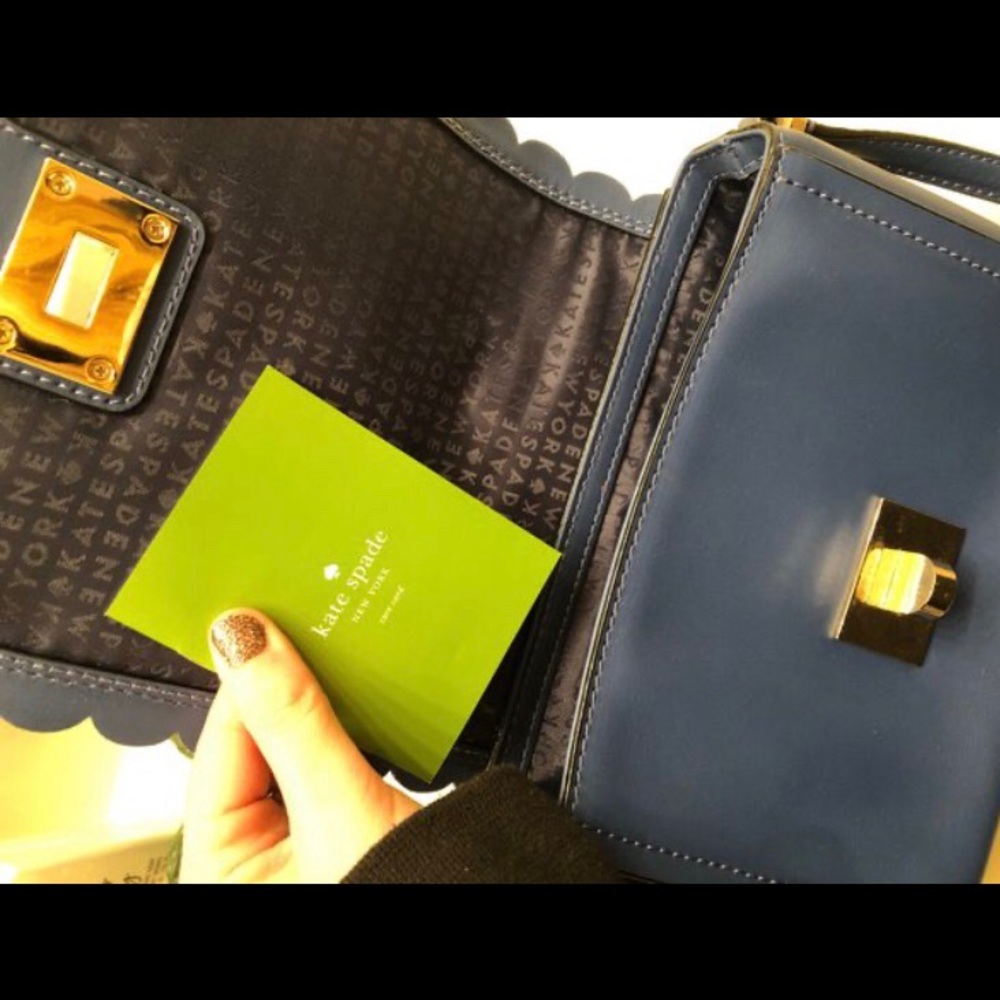 Kate Spade purse - Picture 2 of 2